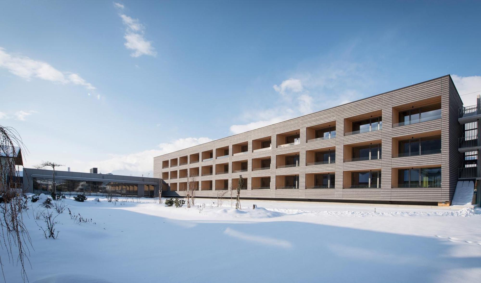 Der Reschenhof Hotell Mils  Exteriör bild